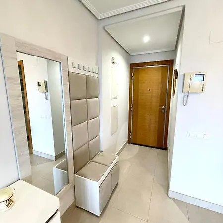 Apartment Beachfront 23