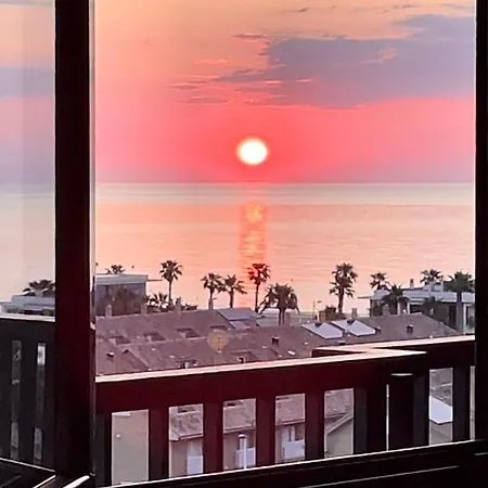 Apartment Beachfront 23